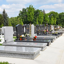 Construction et cimetière