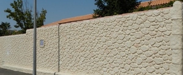 Edification d'un mur