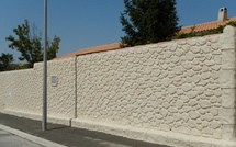 Edification d'un mur